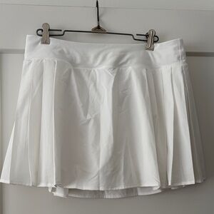 NWOT Lululemon White Side Pleat Tennis Skirt Sz 10
